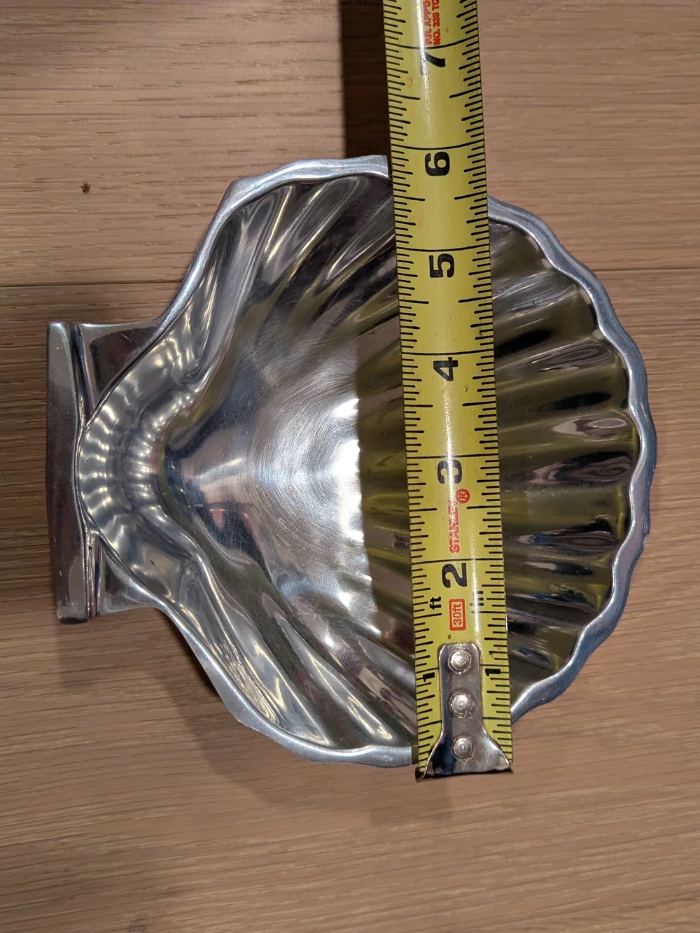 Shell-Shaped Decorative Trinket Dish - Silver